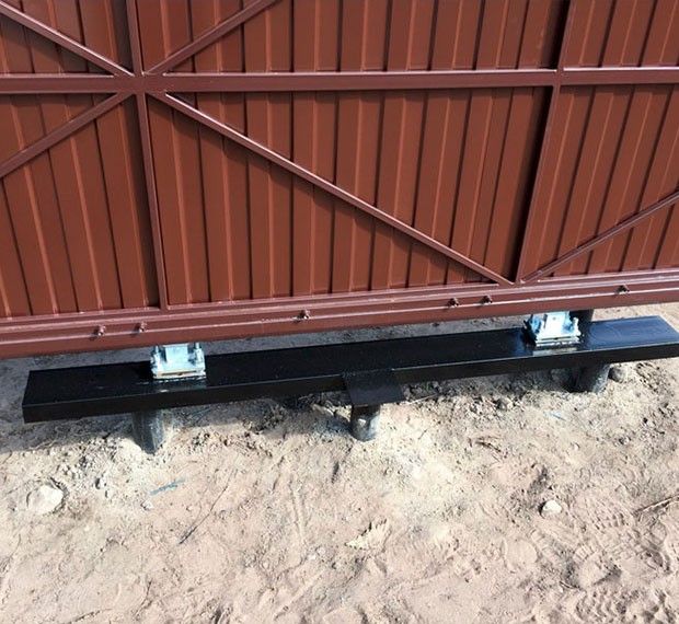 Винтовые сваи под откатные ворота и калитки в Белогорске (Крыму)